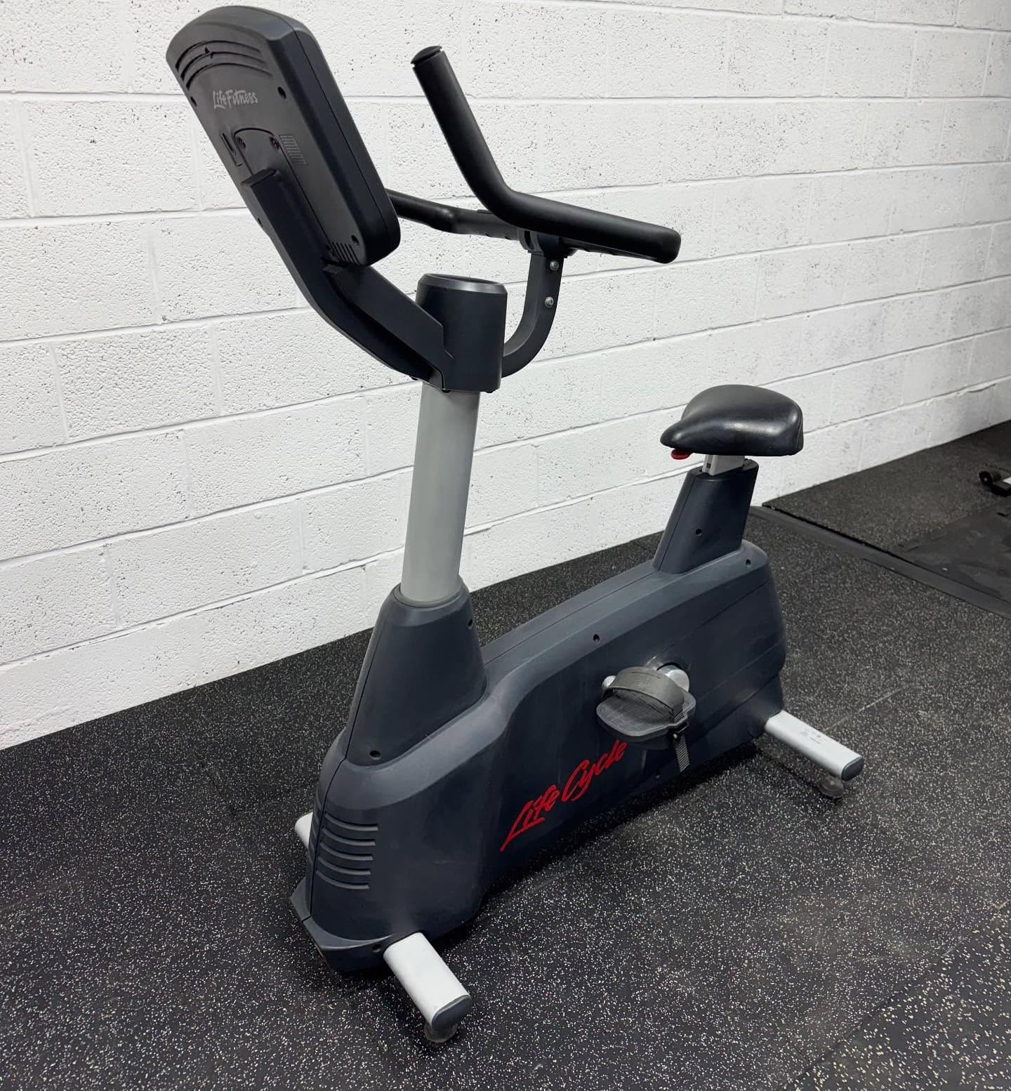 Life Fitness Lifecycle Active Series Upright Bike by Life Fitness, used cardio equipment for sale at TJ Gym Equipment